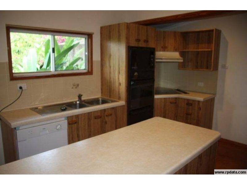 710 Old Goomboorian Road, Veteran QLD 4570