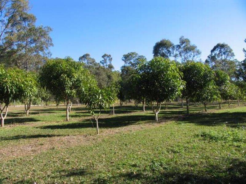 197 Stephan Road, Goomboorian QLD 4570