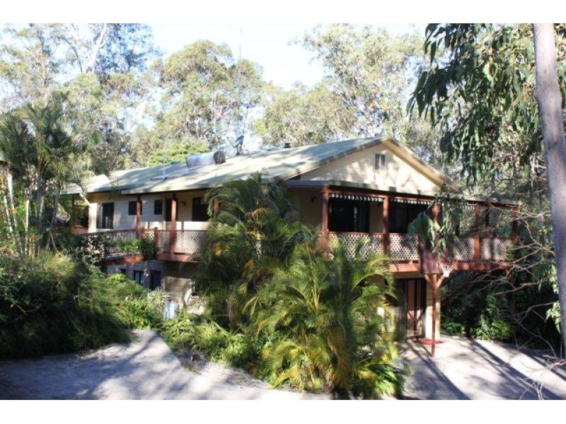 138 Deans Road, The Palms QLD 4570