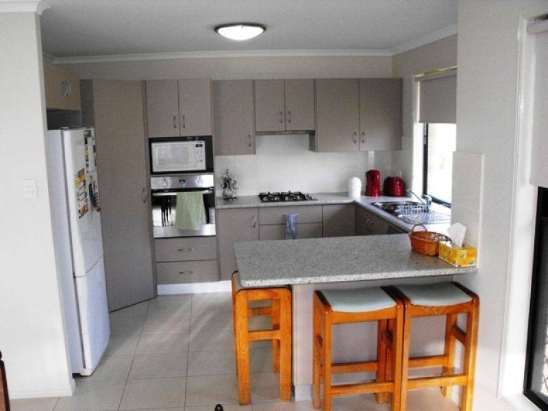 1 Grosvenor Court, Southside QLD 4570
