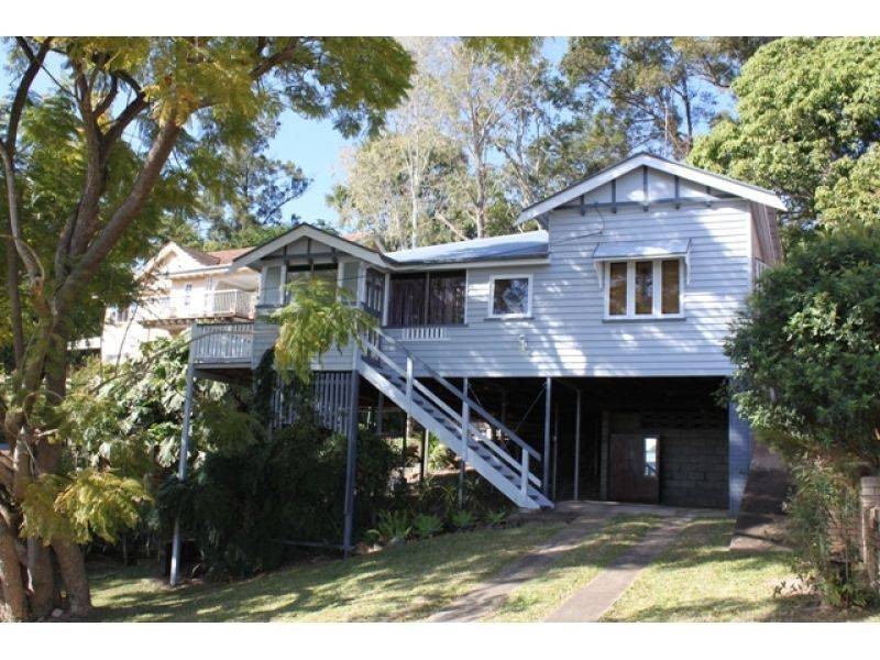 16 Calton Terrace, Gympie QLD 4570