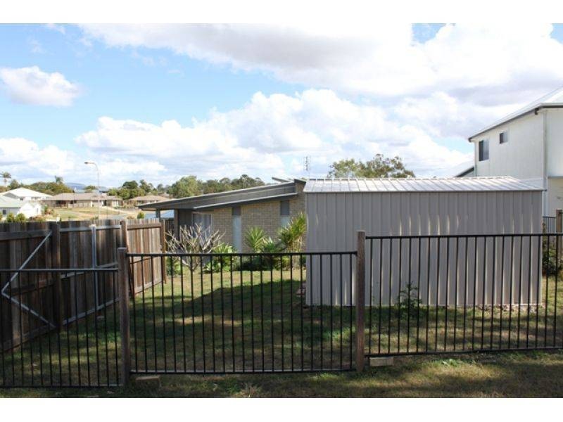 14 Rocklea Drive, Southside QLD 4570