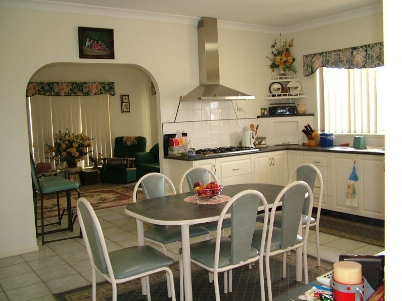 75 Robert Road, Chatsworth QLD 4570