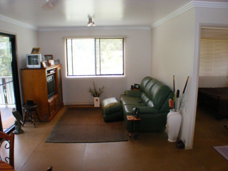 39 Clarke Road, Glenwood QLD 4570