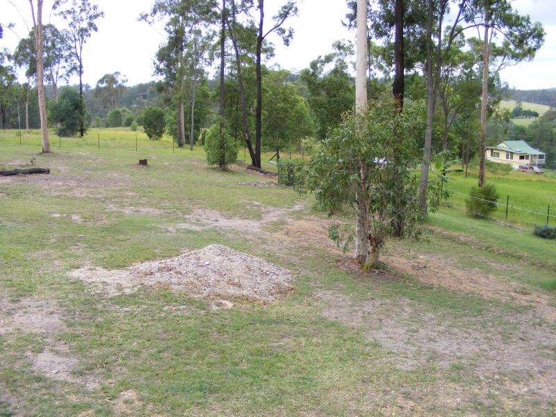 39 Clarke Road, Glenwood QLD 4570