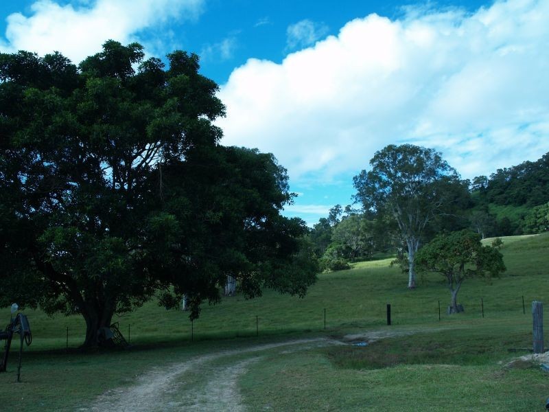 1 McRae Road, Coondoo QLD 4570