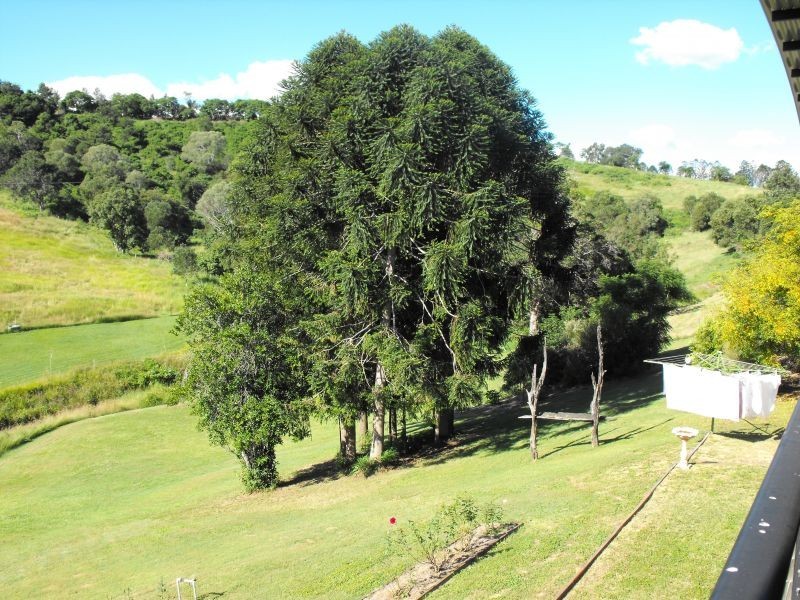134 Allen Road, Chatsworth QLD 4570