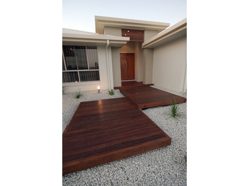 75 Gympie View Drive, Southside QLD 4570