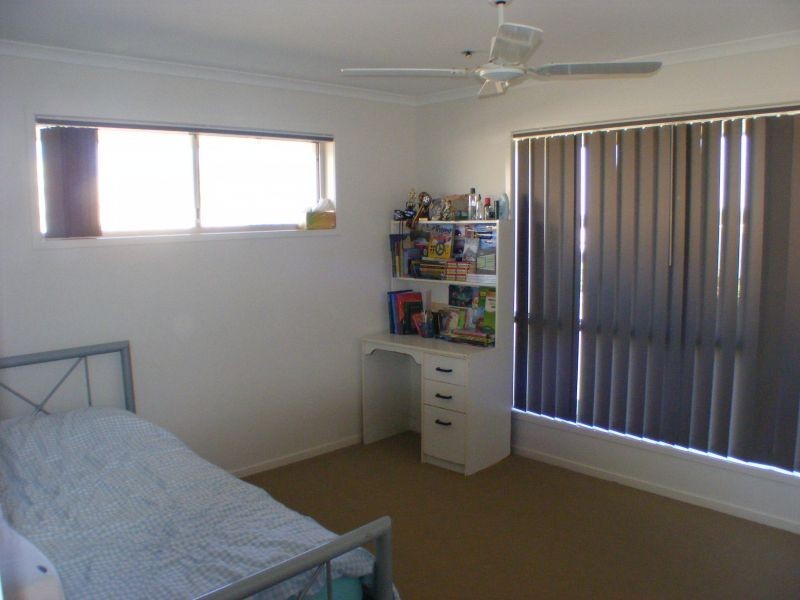 75 Gympie View Drive, Southside QLD 4570
