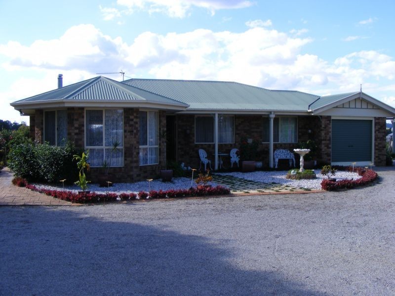 101 Lynch Road, East Deep Creek QLD 4570