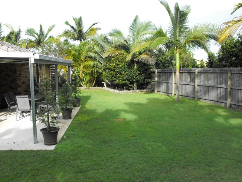 9 Maheno Court, Tin Can Bay QLD 4580