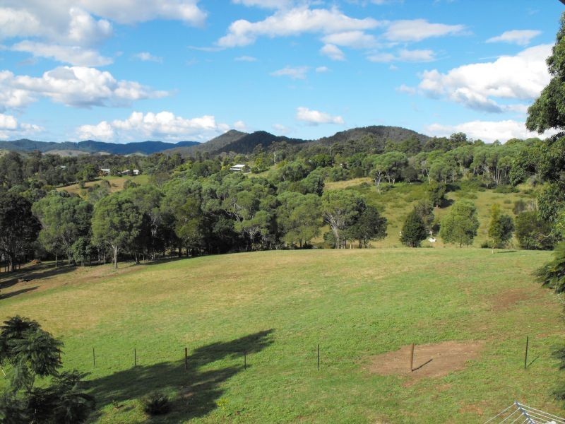 565 East Deep Creek Road, Cedar Pocket QLD 4570