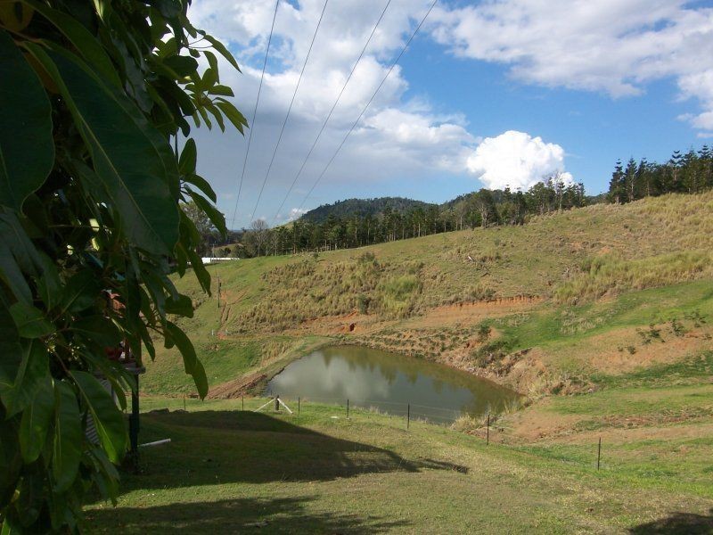 183 ROBINSON Road, Calico Creek QLD 4570
