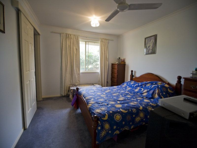 11 CHARLES Place, Curra QLD 4570