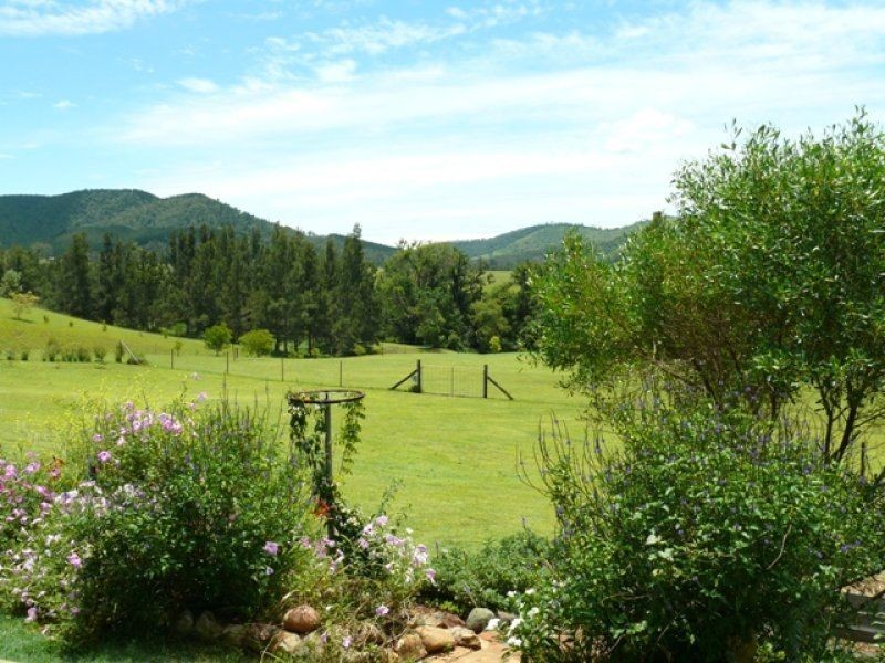 56 KIABORA Drive, Widgee QLD 4570