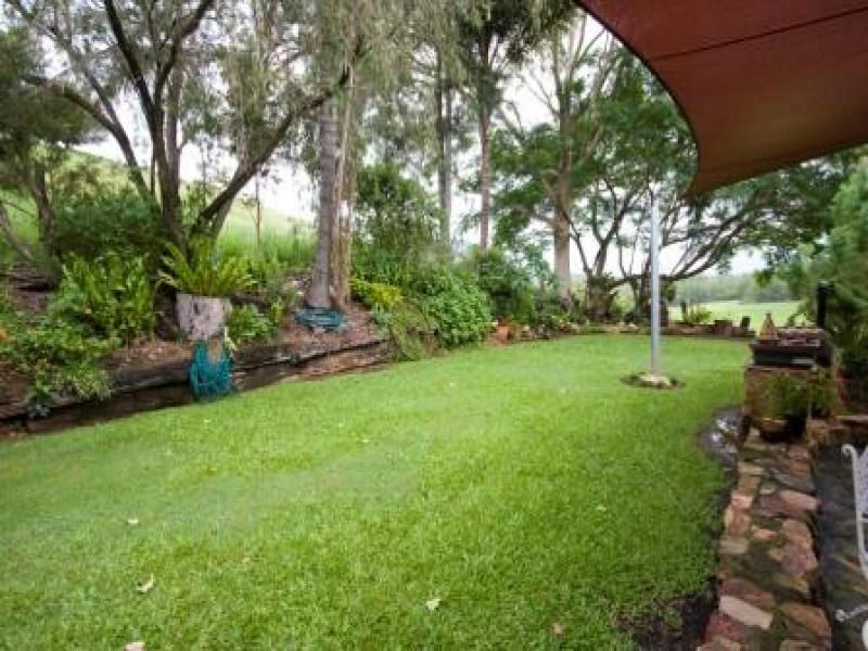365 Shadbolt Road, Mothar Mountain QLD 4570