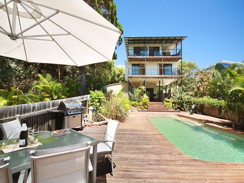 20 BELLE Court, Rainbow Beach QLD 4581