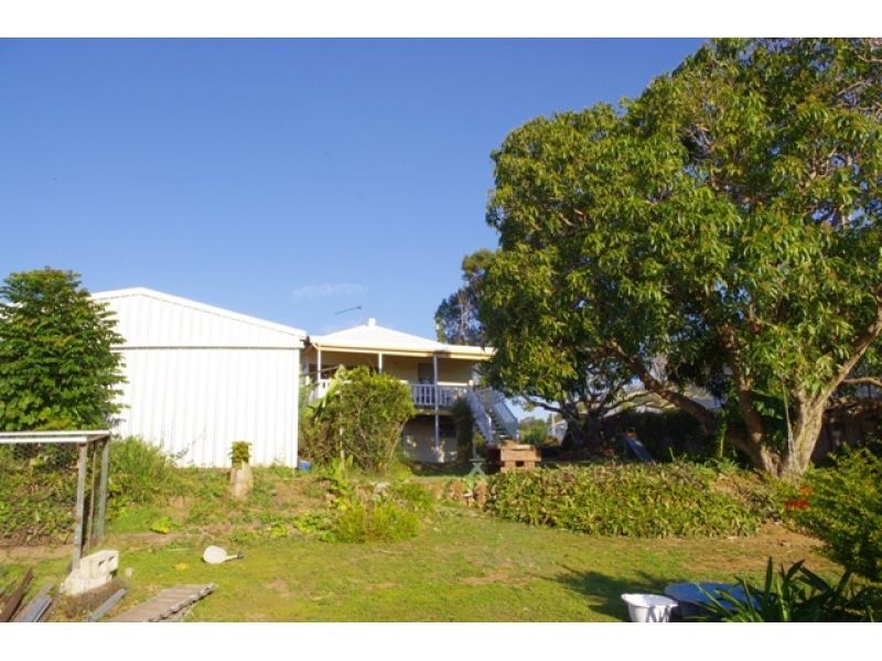 8 MEYERS Street, Imbil QLD 4570