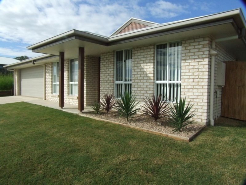 8 Principal Place, Jones Hill QLD 4570