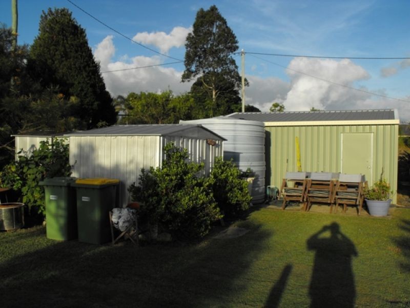 15 Wacal Road, Mothar Mountain QLD 4570