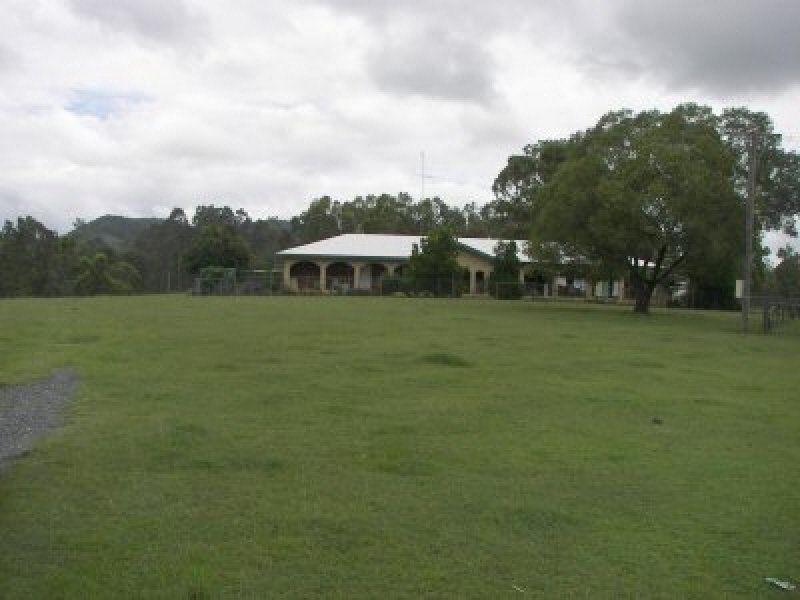 585 Glastonbury Road, The Palms QLD 4570