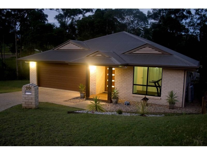 20 Jasmine Avenue, Southside QLD 4570