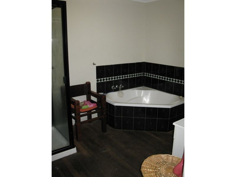 Mothar Mountain QLD 4570