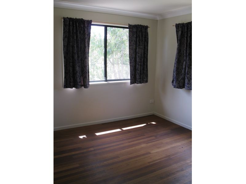 Mothar Mountain QLD 4570