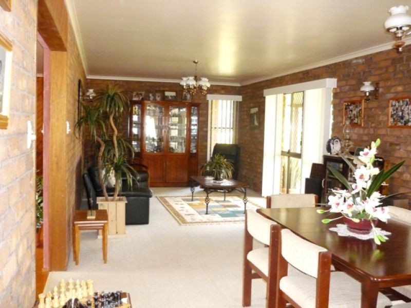 66 Sorensen Road, Southside QLD 4570