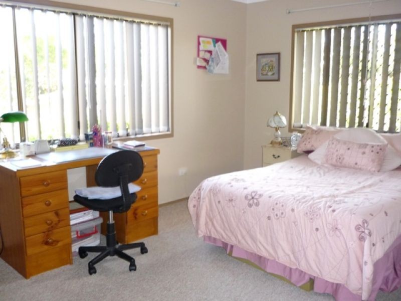 66 Sorensen Road, Southside QLD 4570