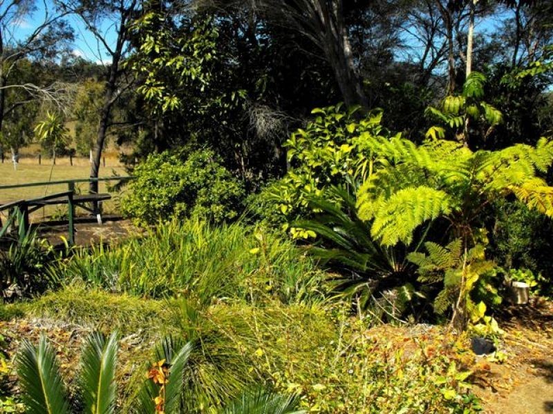 32 Limestone Drive, Widgee QLD 4570