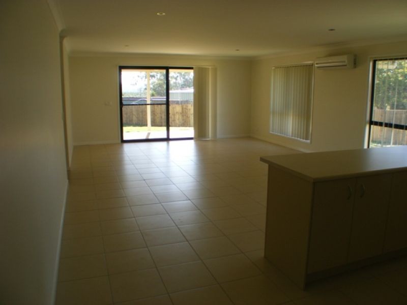 46 Bushland Drive, Southside QLD 4570
