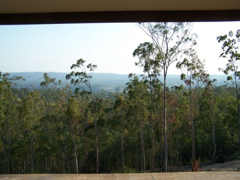 237 Dan Meurant Drive, Curra QLD 4570