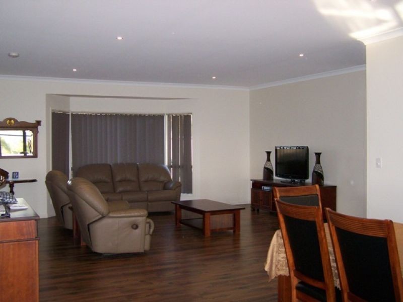 237 Dan Meurant Drive, Curra QLD 4570