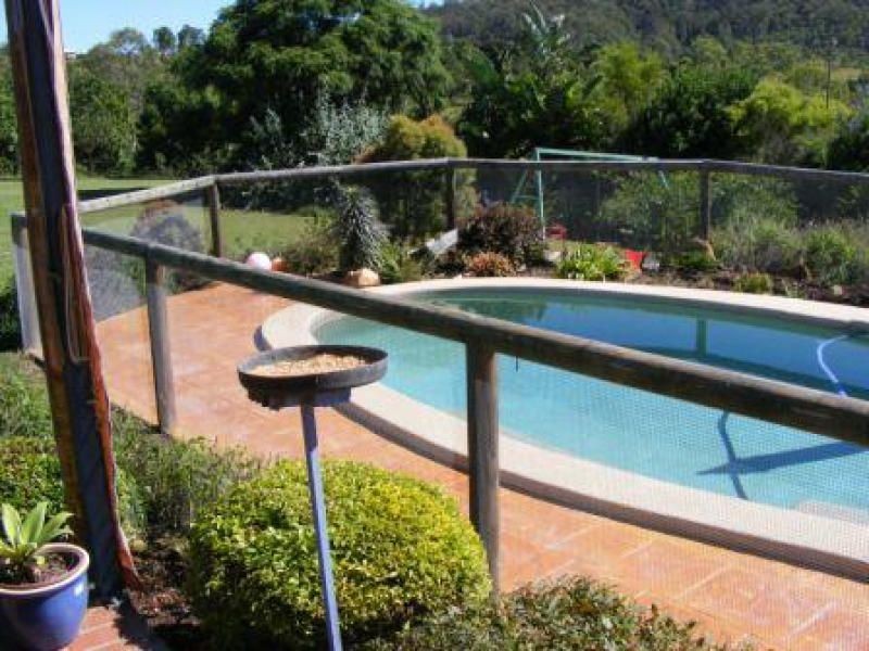 14 Meadows Lane, Chatsworth QLD 4570