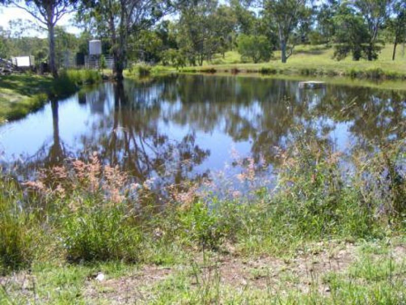 14 Meadows Lane, Chatsworth QLD 4570
