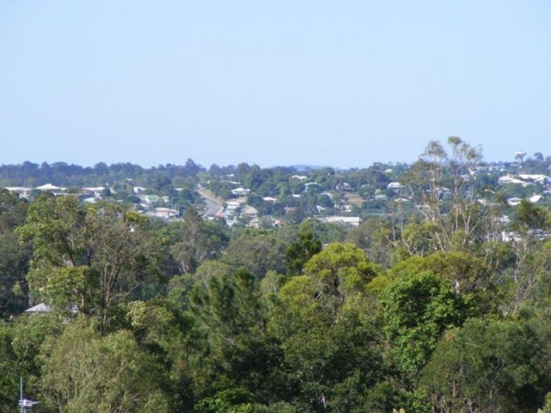 53 Watson Road, Southside QLD 4570