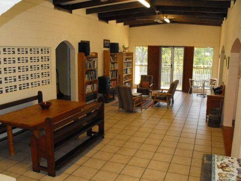 19 Gavin Way, Long Flat QLD 4570