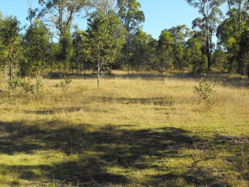 19 Gavin Way, Long Flat QLD 4570