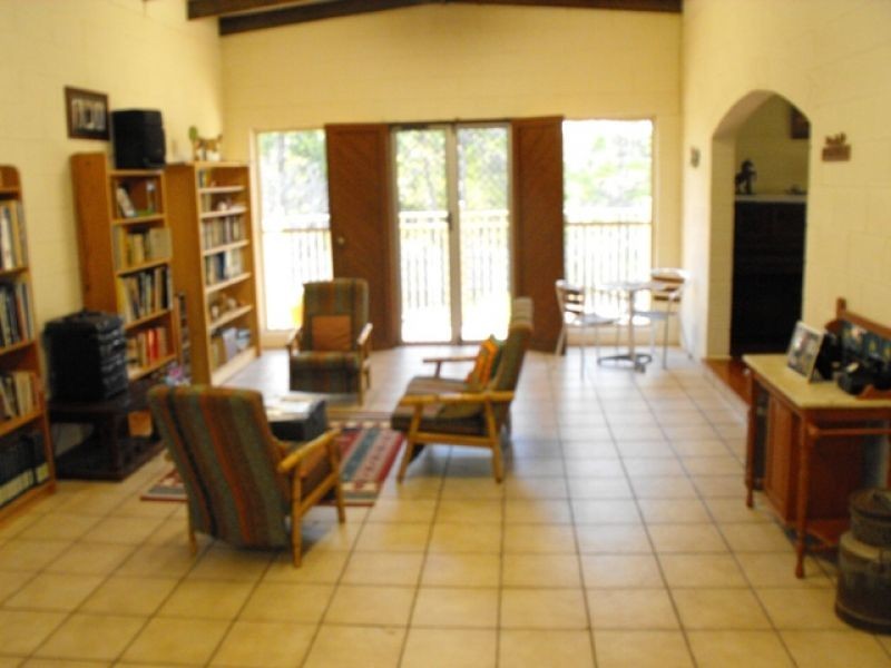 19 Gavin Way, Long Flat QLD 4570