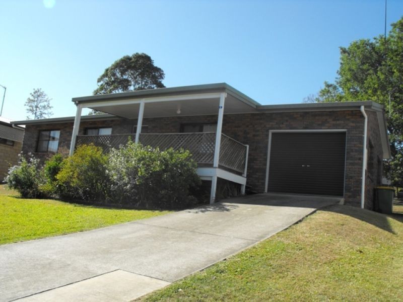 8 Venardos Drive, Gympie QLD 4570