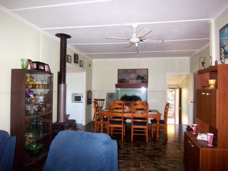 137 Burridge Road, Tandur QLD 4570