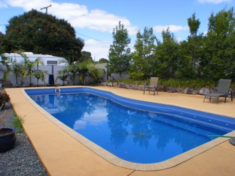 131 Old Veteran Road, Veteran QLD 4570