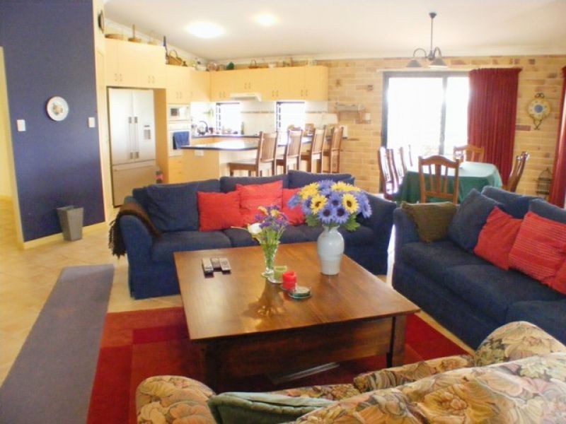 131 Old Veteran Road, Veteran QLD 4570