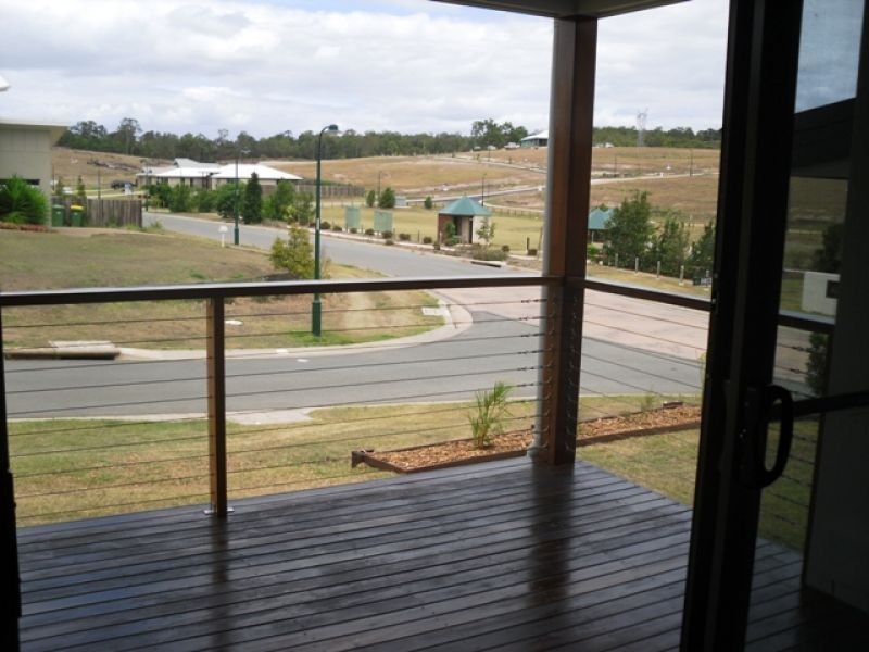 31 Presidential Avenue, Jones Hill QLD 4570