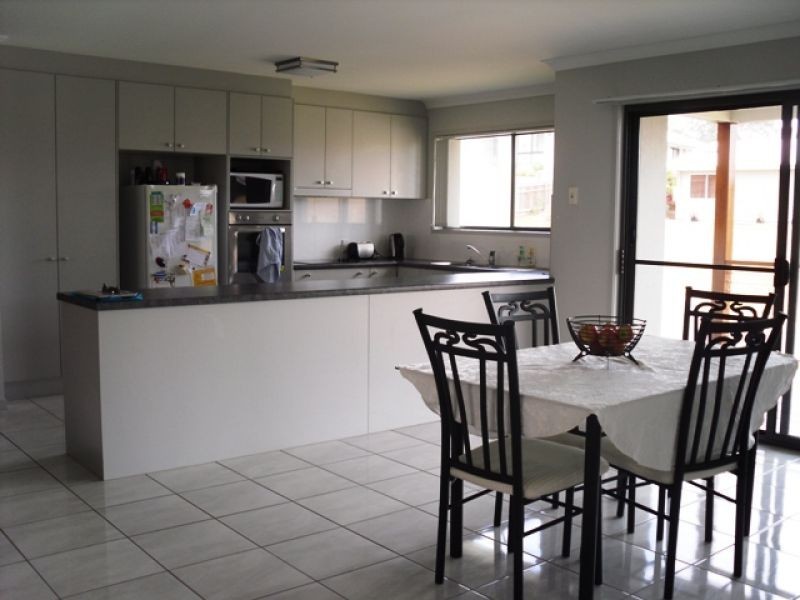 31 Presidential Avenue, Jones Hill QLD 4570