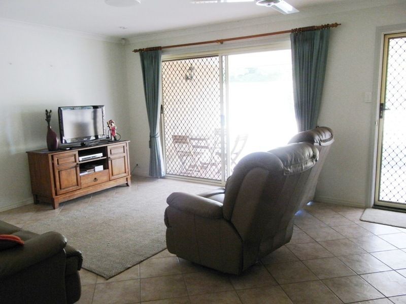 134 Groundwater Road, Southside QLD 4570