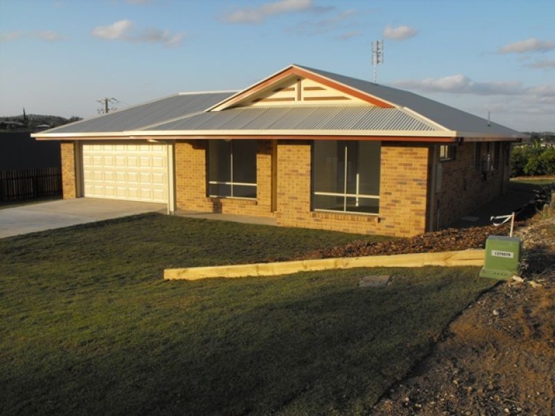 67 Furness Road, Southside QLD 4570