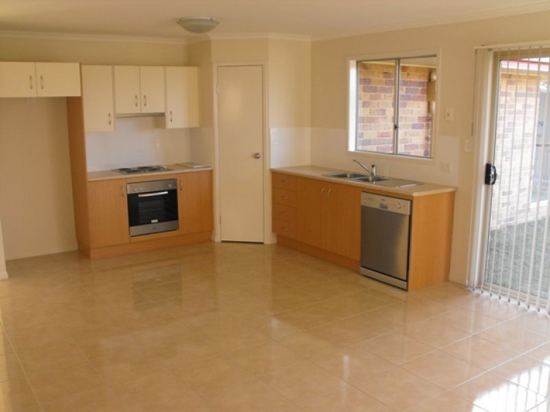 67 Furness Road, Southside QLD 4570