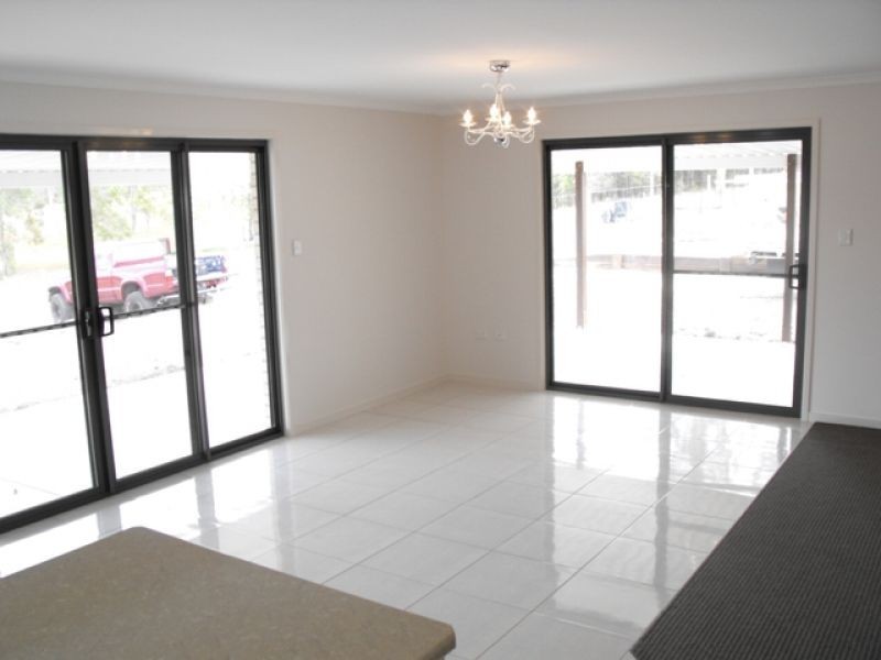 22 Eagle Hawk Drive, Southside QLD 4570